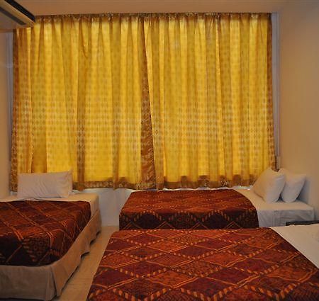Old Budget Hotel 조지타운 외부 사진